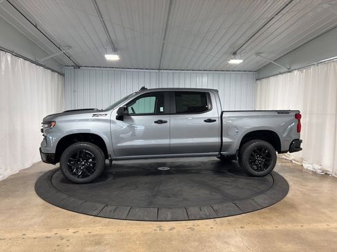 New 2026 Chevrolet Silverado 1500 LT Trail Boss w/ Dark Appearance Package image 2