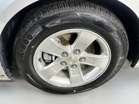 Used 2016 Chevrolet Malibu LS image 11