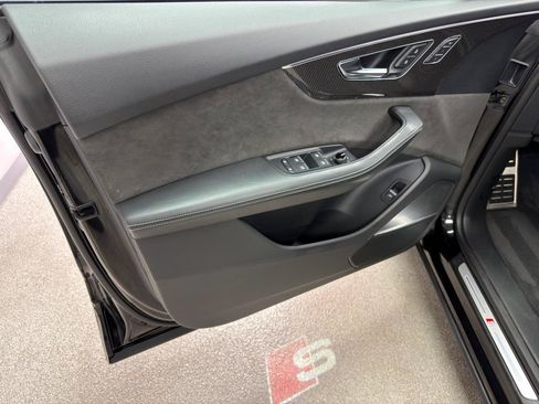 Used 2022 Audi SQ8 Prestige w/ Prestige Package AWD/4WD image 14