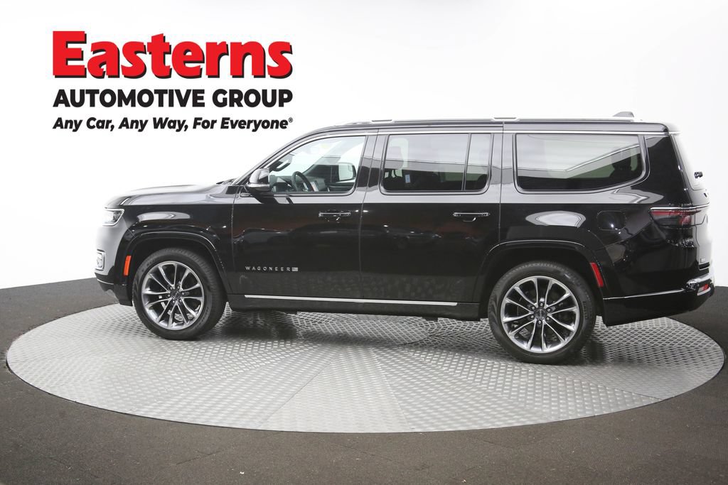 Used 2024 Jeep Wagoneer Series III w/ Premium Group I AWD/4WD image 69