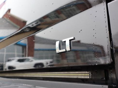 Used 2018 Chevrolet Silverado 1500 LT w/ All Star Edition image 35