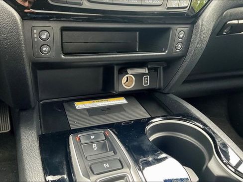 Used 2022 Honda Passport Elite image 16