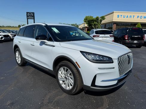 Used 2025 Lincoln Corsair AWD image 1