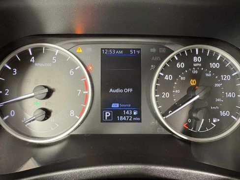 Used 2024 Nissan Sentra S image 18