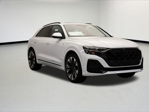 New 2026 Audi Q8 Premium Plus image 7