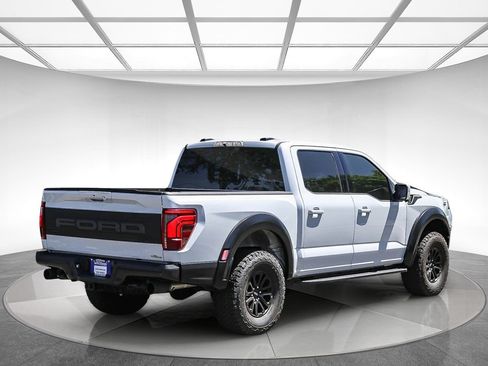Used 2025 Ford F150 Raptor AWD/4WD image 4