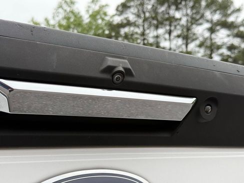 Used 2020 Ford F250 Lariat w/ Lariat Value Package AWD/4WD image 10