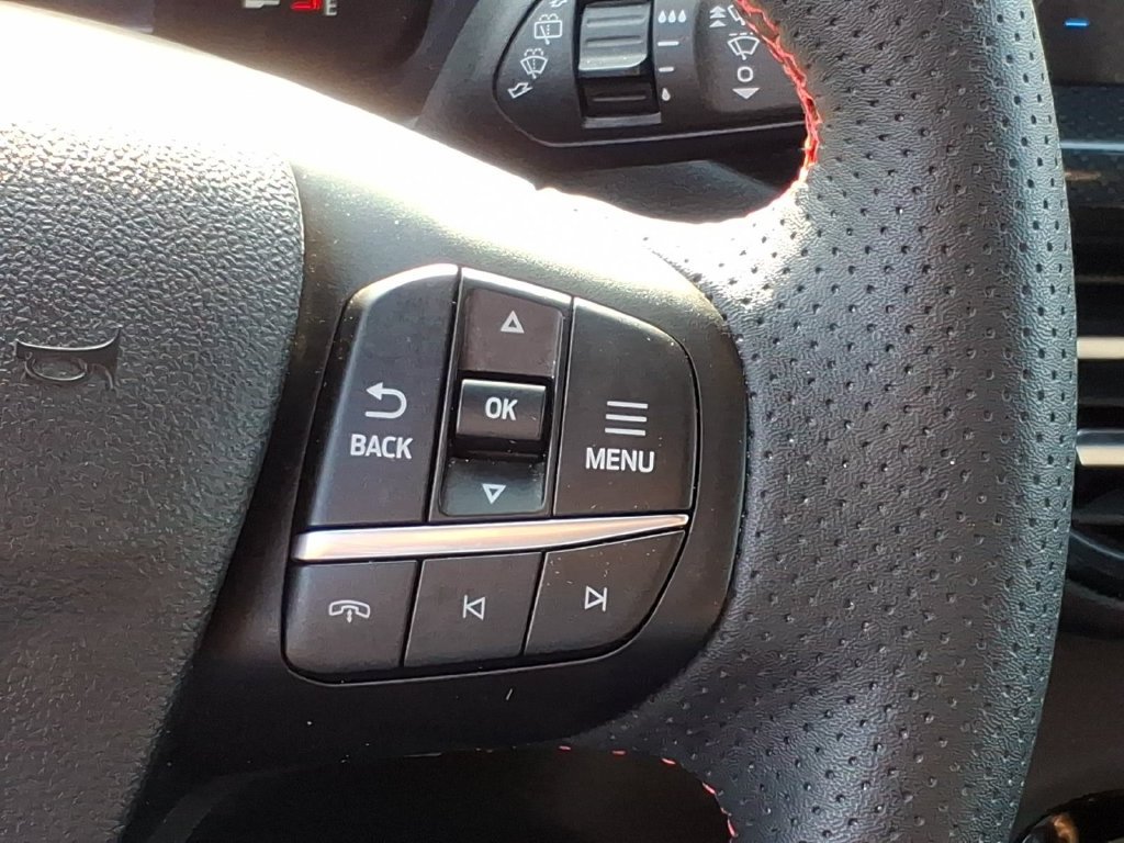 Used 2023 Ford Escape ST-Line w/ Tech Pack #1 AWD/4WD image 20