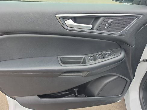 Used 2022 Ford Edge SE AWD/4WD image 11