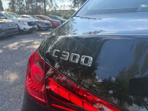 Used 2025 Mercedes-Benz C 300 Sedan image 14