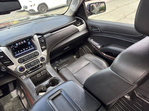 Used 2020 GMC Yukon XL SLT AWD/4WD image 33