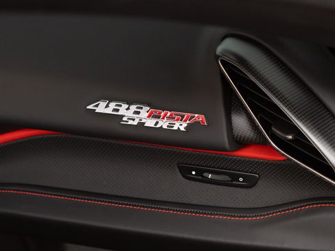 Certified 2020 Ferrari 488 Pista Spider RWD image 91