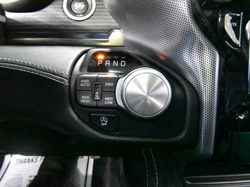 Used 2020 RAM 1500 Limited AWD/4WD image 17