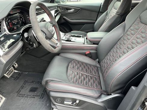 Certified 2024 Audi RS Q8 image 25