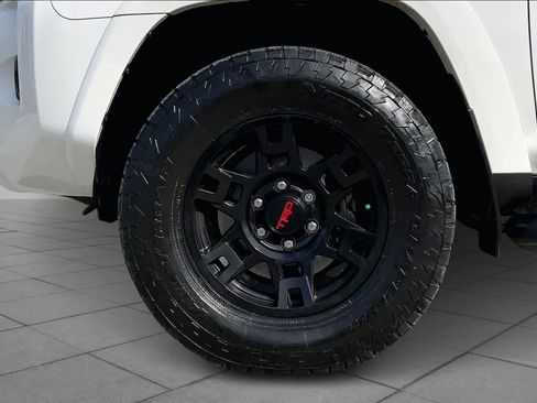 Used 2023 Toyota 4Runner SR5 Premium image 10