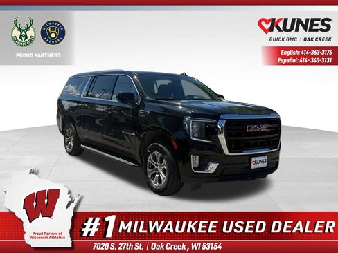 Used 2024 GMC Yukon XL SLE AWD/4WD image 1