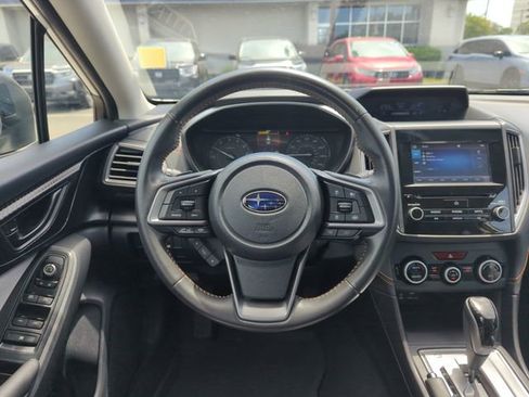 Used 2021 Subaru Crosstrek 2.0i Premium w/ Moonroof Package AWD/4WD image 16