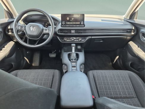 Certified 2024 Honda HR-V LX image 26