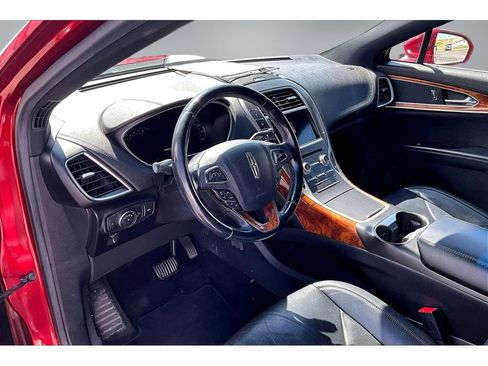 Used 2016 Lincoln MKX Reserve w/ Equipment Group 102A AWD/4WD image 14