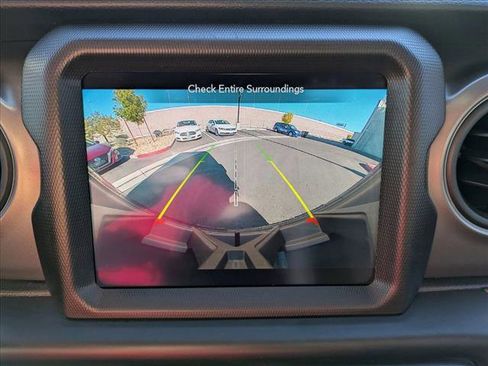 Used 2021 Jeep Wrangler Unlimited Sport image 24