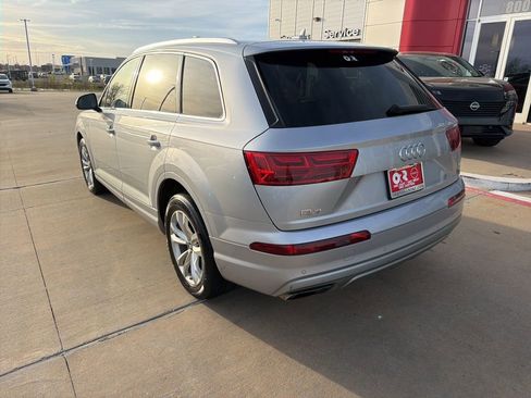 Used 2018 Audi Q7 3.0T Premium Plus image 3