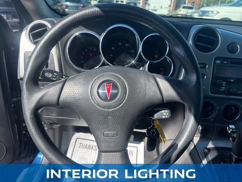 Used 2007 Pontiac Vibe w/ Preferred Package FWD image 14