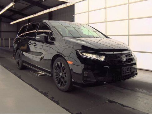 Used 2025 Honda Odyssey Sport-L image 1
