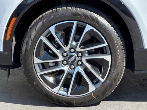 New 2026 Cadillac Optiq Sport 1 w/ LPO, Floor Liner Package AWD/4WD image 25