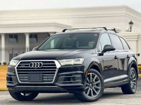 Used 2017 Audi Q7 3.0T Premium Plus image 2