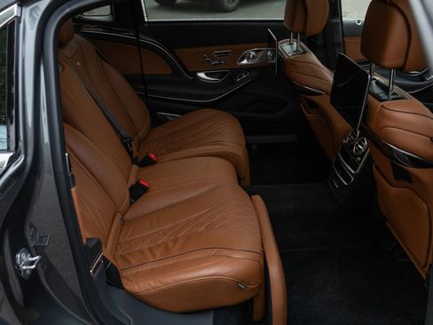 Used 2018 Mercedes-Benz Maybach S 560 4MATIC image 61