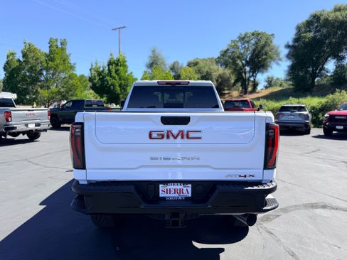 New 2026 GMC Sierra 2500 AT4X AWD/4WD image 6