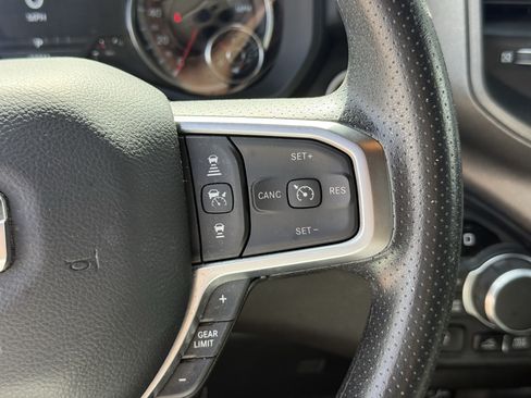 Used 2025 RAM 1500 Warlock AWD/4WD image 18