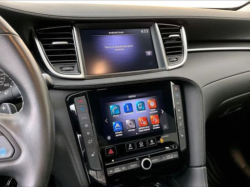 Certified 2025 INFINITI QX50 Luxe image 8