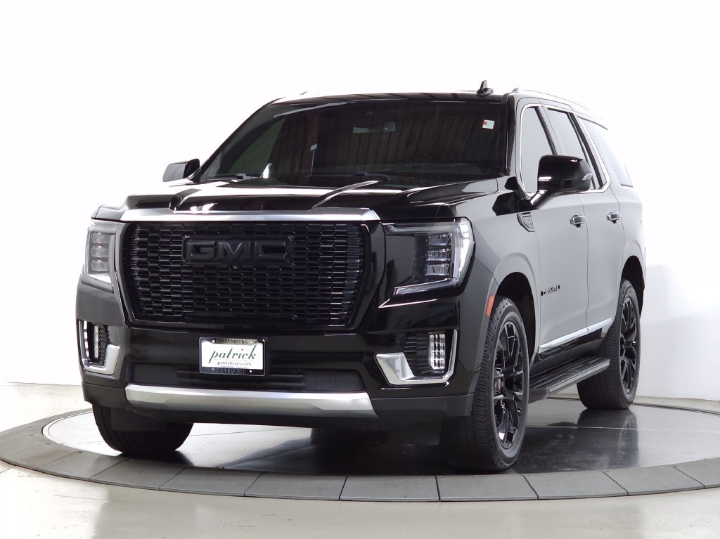 Used 2023 GMC Yukon Denali w/ LPO, Floor Liner Package AWD/4WD image 4