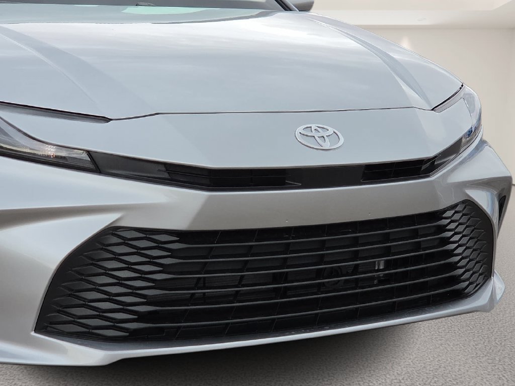 New 2026 Toyota Camry LE FWD image 7