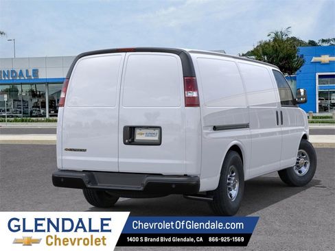 New 2025 Chevrolet Express 2500 w/ Driver Convenience Package image 4