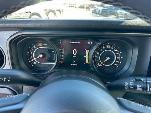 New 2025 Jeep Wrangler Sport S image 22