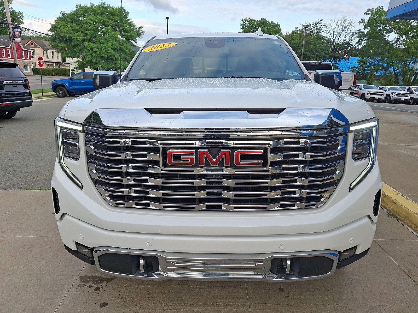 Certified 2023 GMC Sierra 1500 Denali AWD/4WD image 2