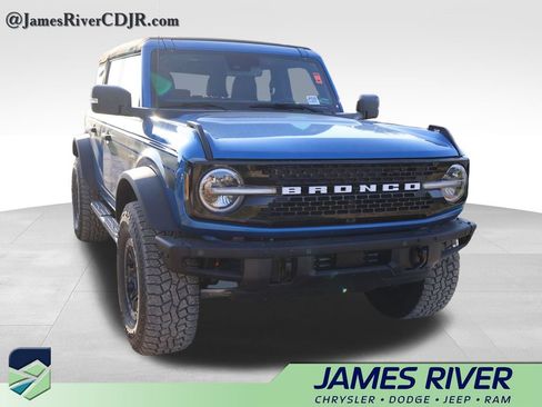 Used 2024 Ford Bronco Wildtrak AWD/4WD image 9