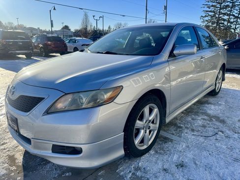 Used 2007 Toyota Camry SE image 4