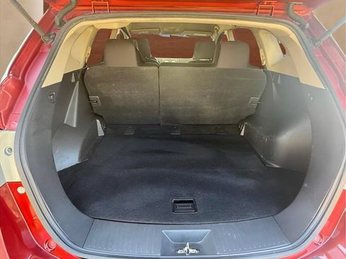 Used 2013 Nissan Rogue S w/ Special Edition Pkg FWD image 10