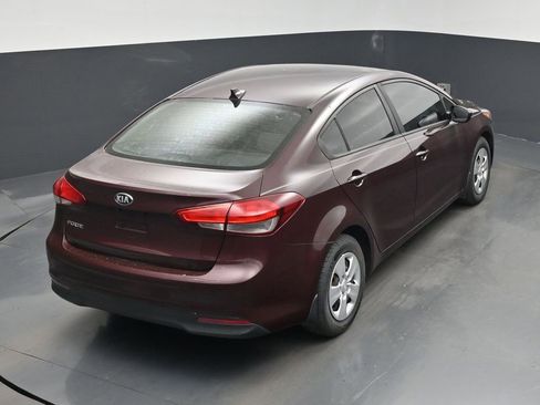 Used 2018 Kia Forte LX image 24
