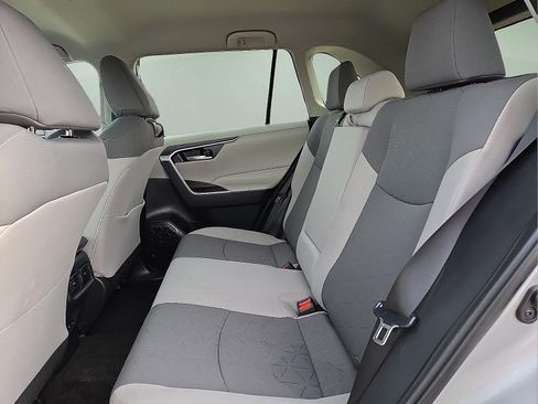 Used 2024 Toyota RAV4 XLE image 10