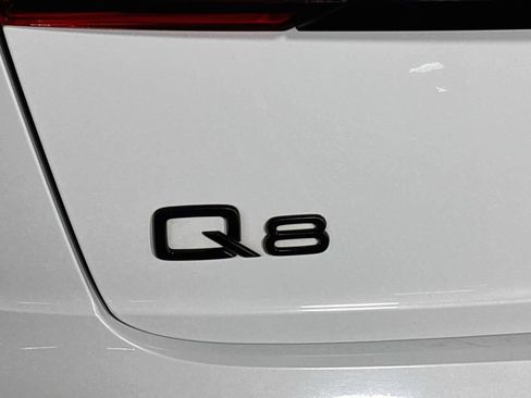 Used 2023 Audi Q8 Premium Plus w/ Premium Plus Package AWD/4WD image 25