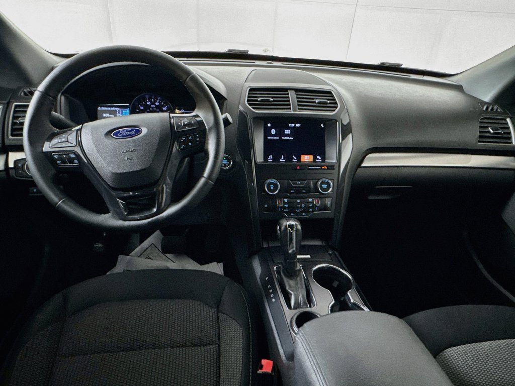 Used 2019 Ford Explorer XLT w/ Equipment Group 201A FWD image 25