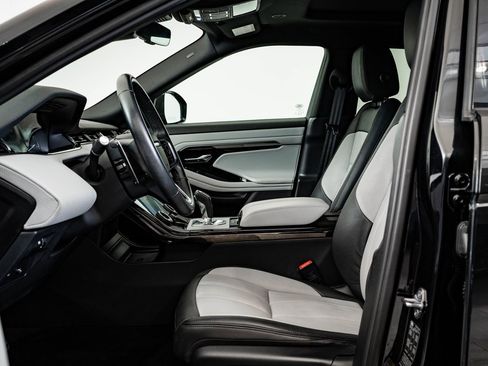 Used 2023 Land Rover Range Rover Evoque R-Dynamic S image 22