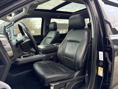 Used 2022 Ford F150 Lariat w/ Equipment Group 502A High image 10