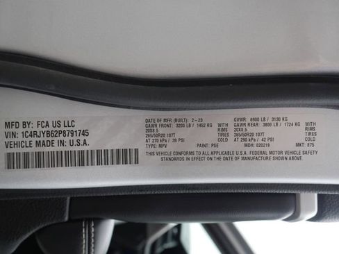 Used 2023 Jeep Grand Cherokee 4WD 4xe w/ Luxury Tech Group II image 30