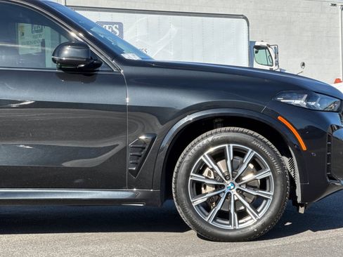 Certified 2024 BMW X5 xDrive40i w/ M Sport Package image 35