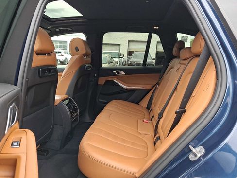 Used 2021 BMW X5 xDrive40i w/ Premium Package 2 AWD/4WD image 10